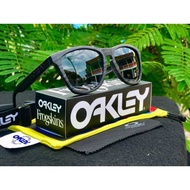 Sunglasses-OAKLEY Frogskin Full matte black sports fashion polarized sunglasses g-sylvia269