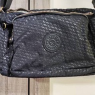 Kipling 袋一個