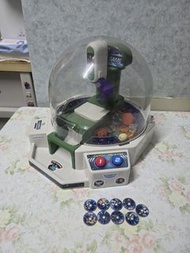 正版 TAKRA TOMY 迪士尼光年正傳
巴斯光年夾公仔機 夾糖機