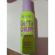 dazzle me get a grip make up setting spray dewy fix