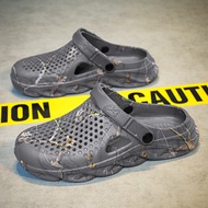 รองเท้าแตะขนาดใหญ่ของผู้ชายแฟชั่นรองเท้านักเรียนรองเท้านุ่มไม่ลื่นระบายอากาศได้46 47