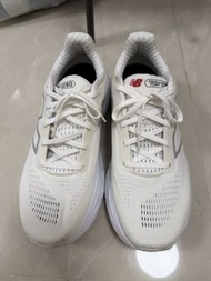 New Balance Fresh Foam X 1080 V14白色運動鞋