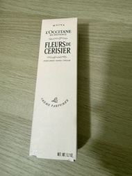 L'Occitane Fleurs de Cerisier perfumed Hand Cream 護手霜 150 ml