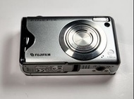 Y2K FUJIFILM Finepix F20 super CCD camera  6.3MP not X100V Canon Nikon Leica Olympus  Ricoh