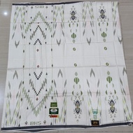 Sarung BHS Full Sutra 210 Motif SKE GOLD