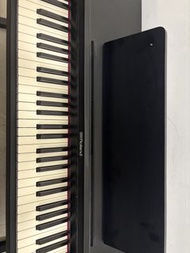 Roland rp102 digital piano with bench