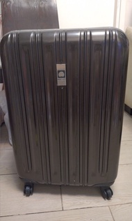 Delsey 23" Luggage Suitcase/Delsey 23吋行李箱 行李喼