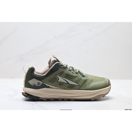 Altra Lone Peak 9+ Running Shoes
