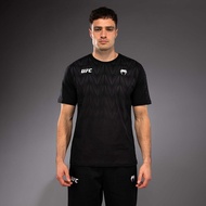 Venum | เสื้อยืดสำหรับกิจกรรมหลายประเภท UFC Classic Reissue