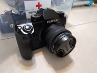 Fujifilm XH1連 XC15-45