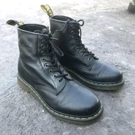DR.MARTENS Dr. Skin Martens....(Black).