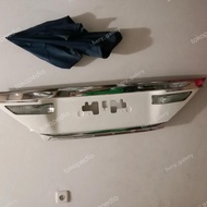 trunklid bagasi vellfire