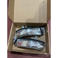 (USED) PERODUA BEZZA SIDE MIRROR SIGNAL