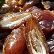 Deglet Noor Atlas Dates Whole Dried Dates