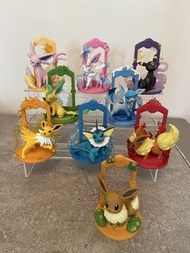 Pokemon 全套伊布家族盲盒公仔連透明擺設架