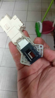 Doorlock mesin cuci Daewoo