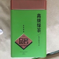 The colored tea box can hold 3 ounces