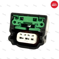 (SKT-10325) 3 Pin Nissan and Infiniti VQ35DE CAM Sensor (Black) Socket Connector