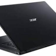 Acer Aspire 3 15.6" i5-7200U, 8GB, 256GB SSD (New battery)