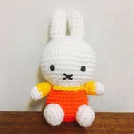 手勾畢業結婚公仔miffy