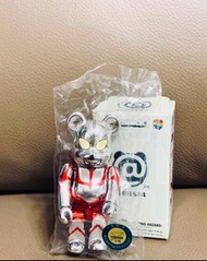 《大熱🔥》Bearbrick Series 44                         咸蛋超人 🦸🏻‍♂️ 「珍貴」紀念十足💛