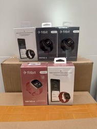 Fitbit Versa 4 智能手錶
