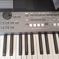 keyboard yamaha psr s670