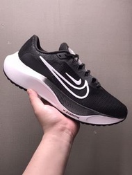 Nike Zoom Fly 5