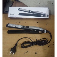 Arashi Hair Straightener 01