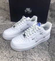 Nike Air Force 1 07 LX “Chrome Luxe” 合成革 四鉤純色 白藍