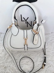 พร้อมส่ง SWEET 420_ 𝐋𝐘𝐍​ Brighton shoulder bag คลอใหม่ กระเป๋า​ LYN​ สะพายข้างทรงพอชสายหนัง