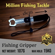 Million Fishing Pemegang Ikan 𝐅𝐢𝐬𝐡𝐢𝐧𝐠 𝐆𝐫𝐢𝐩𝐩𝐞𝐫 Fish Lip Grip stainless steel Fish Controller 控鱼器鱼唇夹钓鱼