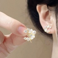 {Crescent Tea} Pearl Flower Temperament Non-Pierced Ear Clip Female High-End Ear Studs Female 2024 E