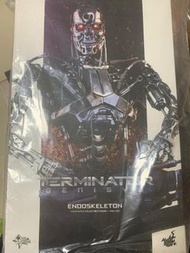 全新 mms352 Hot Toys T-800 Endoskeleton 1/6 終結者
