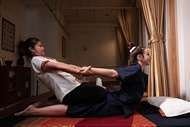 Roma Massage&Spa (Udomsuk) Thai Massage