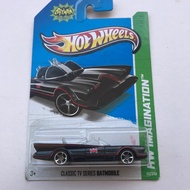 Hot Wheels Classic TV Series Batmobile (2013 Card )