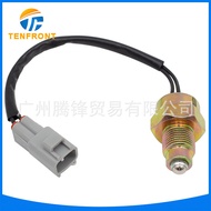 84210-60030 Suitable for Toyota Domineering4700 FZJ100 UZJ100 Reverse Light Switch