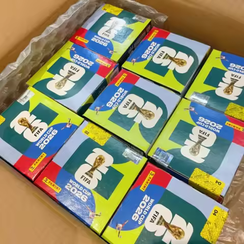 Panini FIFA 2026 World Cup Official Collectible Sticker Set 1 Full Box (50 Packets), Football fan so