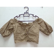 BAJU CROP TOP/PRELOVED