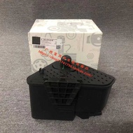 Suitable for Mercedes-Benz W246 W176 W156 W117 B200 B180 CLA200 GLA200 Activated Carbon Tank
