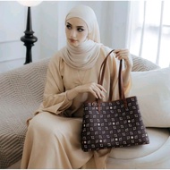 rm50 Preloved totebag F.timber