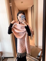 Gucci 圍巾 粉色
