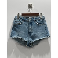 2hand shorts.