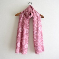 盛開八重櫻 大尺寸棉質巴釐紗圍巾 粉色