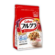 [Import from Japan] Calbee Japan 100% Original Frugra (Calbee original fruits & granola) 700g