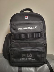 Fila背囊