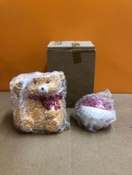 陶瓷熊  有貨不用問 絕版 HOTEL NIKKO HONGKONG 香港日航酒店 多用途陶瓷CHRISTMAS BEAR聖誕熊仔 約15 cm高 連紙盒 注意內容及交收安排 不議價 (POTTERY