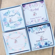 客製化印卡 人名 草莓晶 水晶 英文字母 頸鏈 項鍊 項鏈 婚禮小物