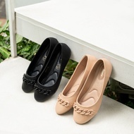 Online Exclusive Bata บาจา รองเท้าแบบสวมส้นแบน รองเท้าลำลอง สวมใส่ง่าย น้ำหนักเบา สำหรับผู้หญิง รุ่น DOLLY สีดำ 5806041 สีครีม 5805041