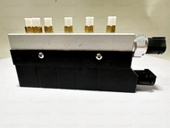 วาล์วปั๊มโช๊คบล็อกวาล์วคอมเพรสเซอร์แอร์ระงับคุณภาพที่ดีที่สุดสำหรับ Mercedes Benz S Class W220 S280 